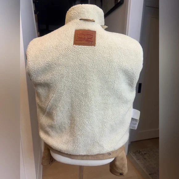 Rare Levi’s Women’s Goat Suede Sherpa Trucker Jacket – Tan – Size S - Picture 12 of 12
